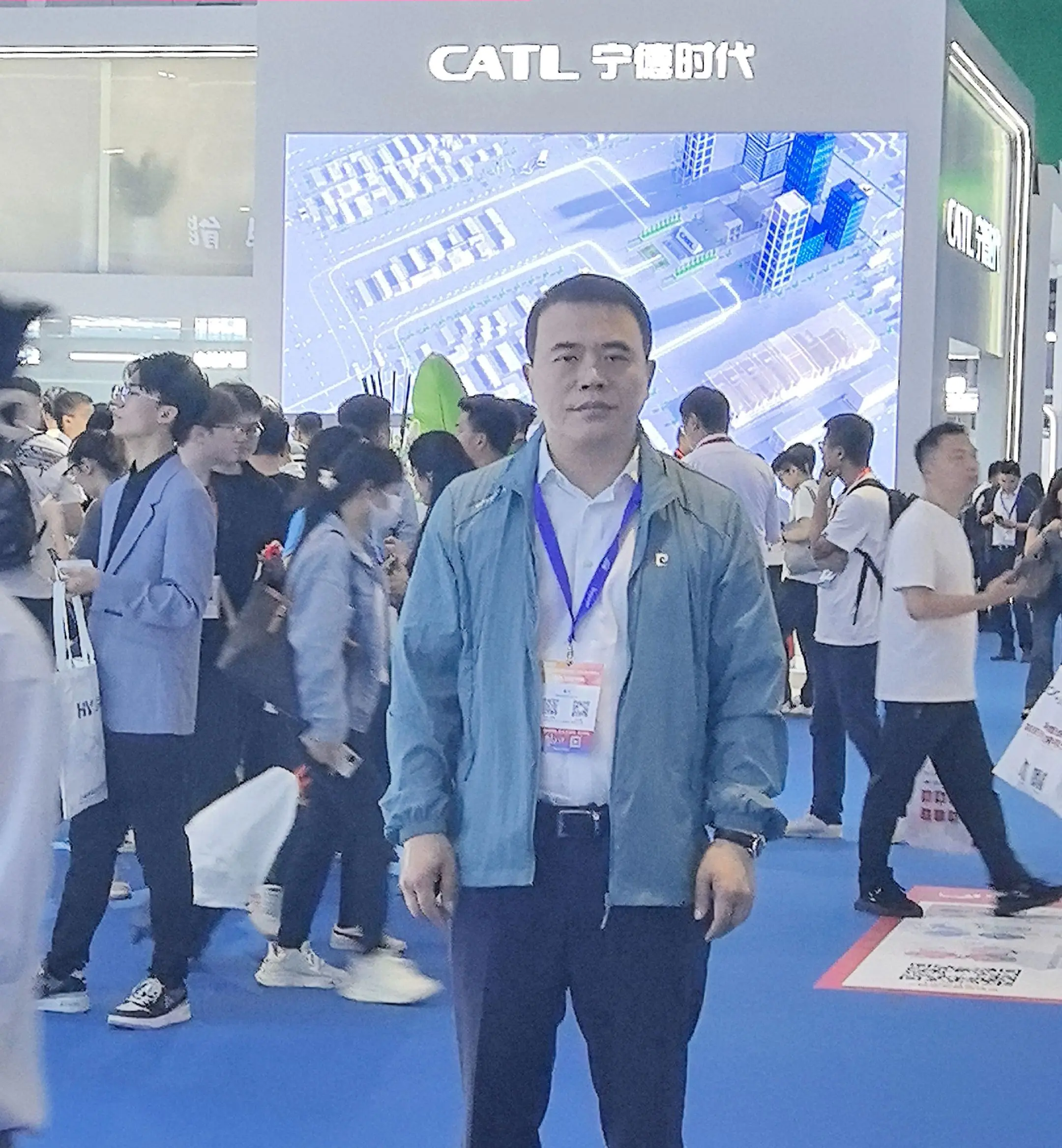 股票配资合同 2025国际新能源储能与电池技术装备展览会在上海隆重开幕，彭飞董事长受邀参加